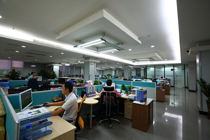 中亞鋁型材廠家辦公室一角-工業鋁型材生產廠家